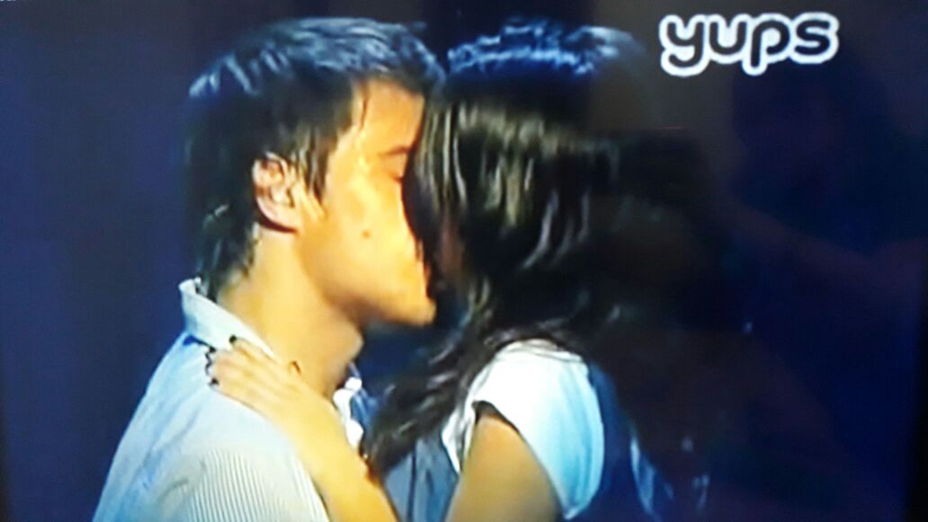 laliterxlhz's tweet photo. Así sufro mi vida yo. Así me castigo. #MisTeens #Laliter #GranRex https://t.co/Fy1472ohbm