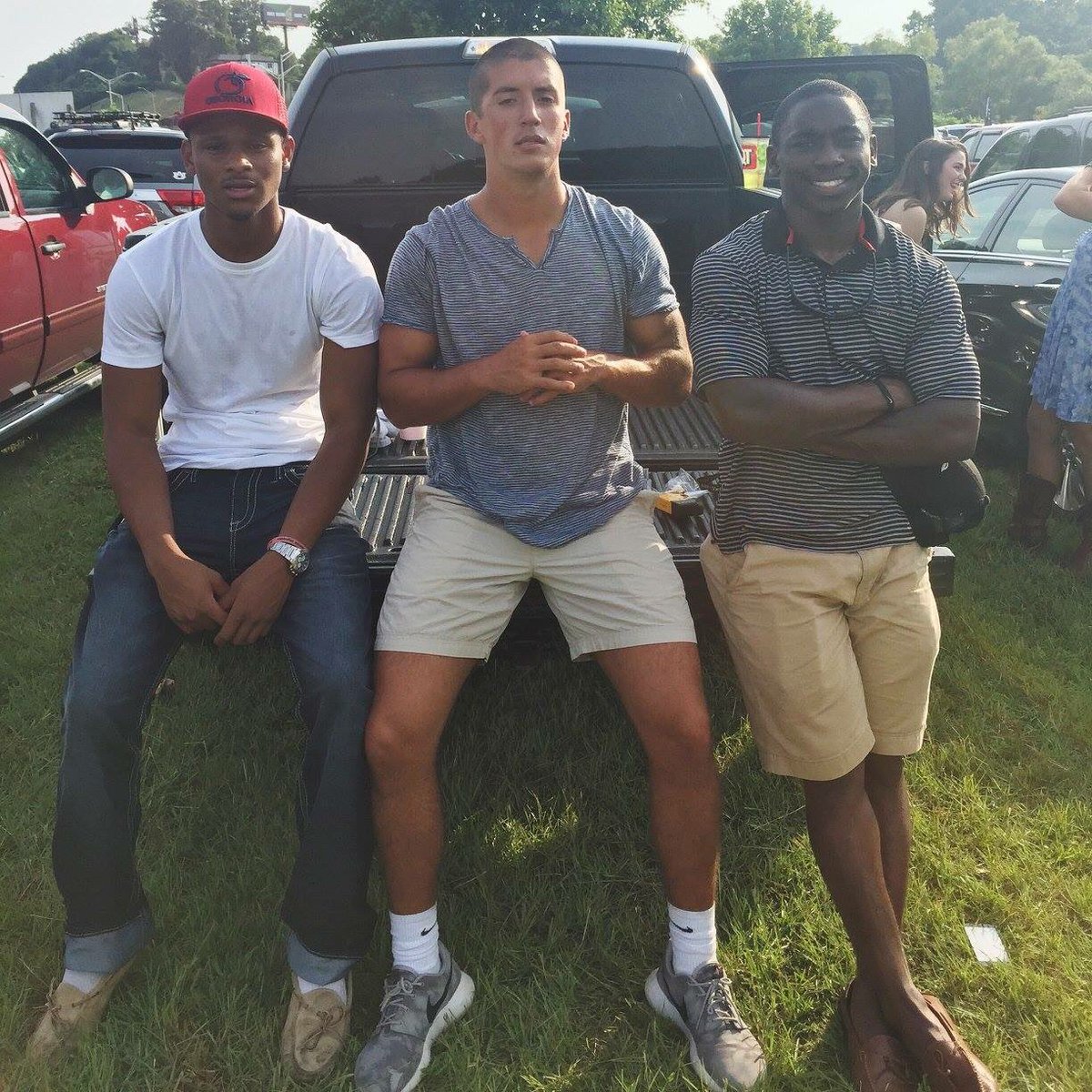 KINGDOMJ06's tweet photo. Happy birthday to my boi @yaboyTG hope it's been a good one man!! We will celebrate accordingly soon! 😁 https://t.co/vzSbcbXVGZ