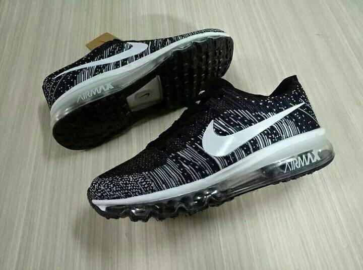 PUSAT SEPATU JAKARTA tweet media