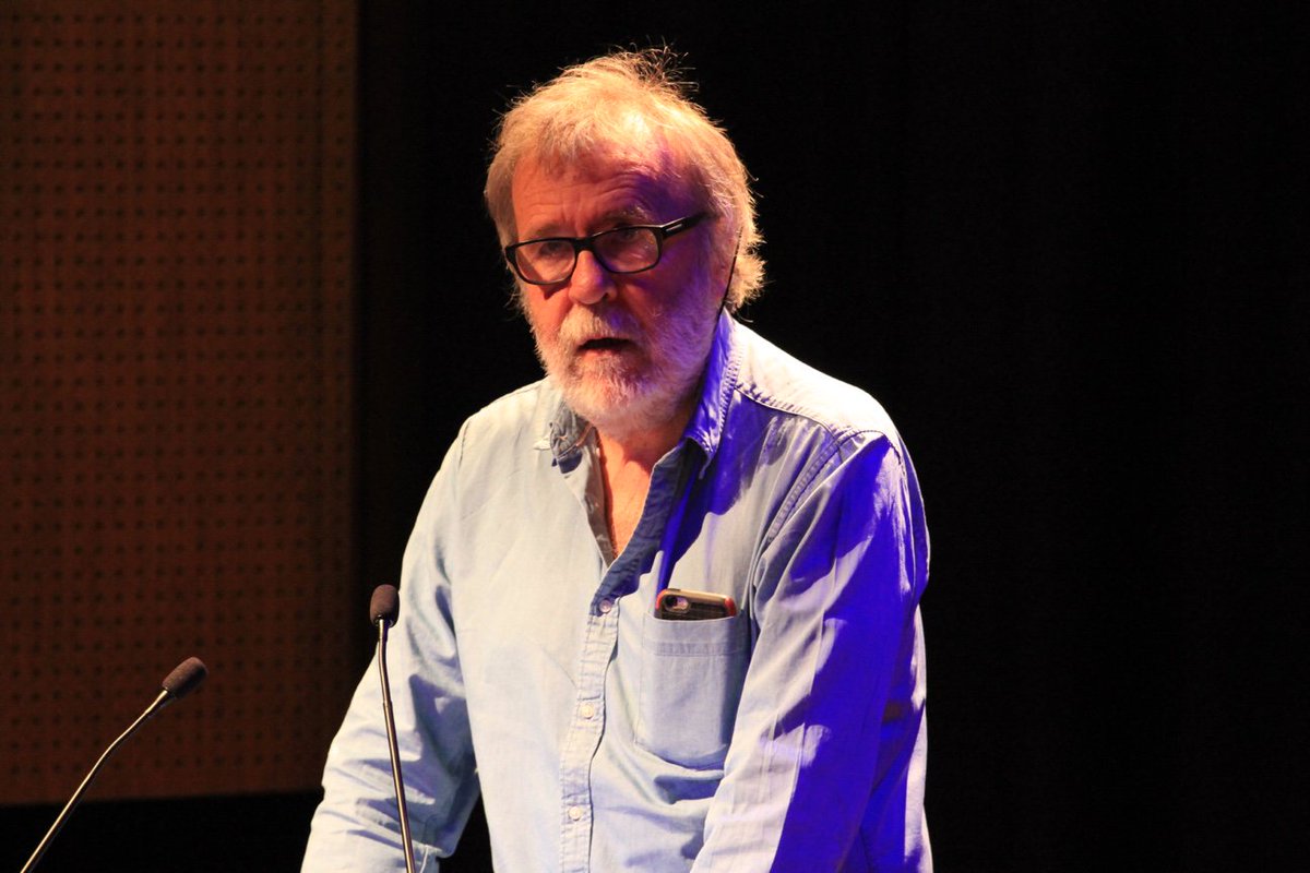 SportsWritersAU's tweet photo. Catch a replay of @Martin_Flanagan delivering the #swf16 #oration on @RadioNational from 21:00. #ABCRadioNational #SportsWritersFestival https://t.co/Wgx2XxILCd