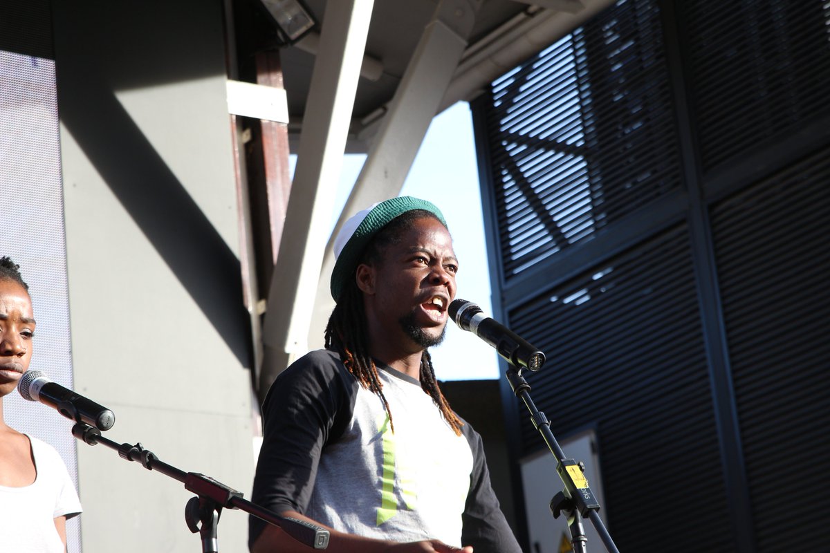 TwistersTongue's tweet image. #NationalPoetryDay #splitImage #TongueTwistersCollective at the V&amp;amp;A Waterfront CT. #TracyTheCreator #BlazeDaPoet #NakedSoul