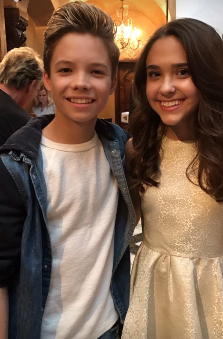 Molly Jackson tweet media