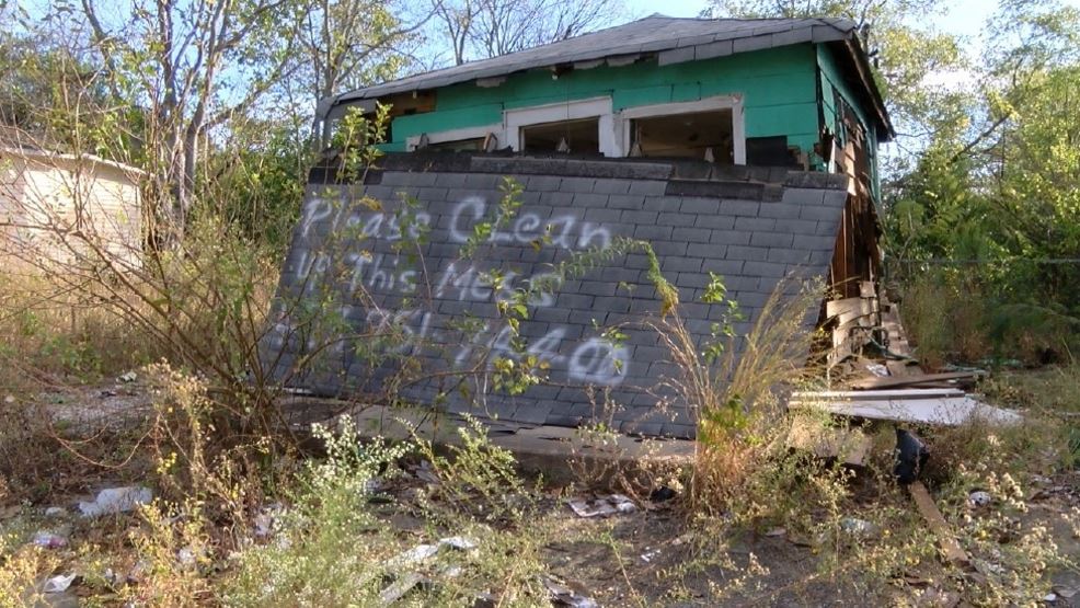 WGXAnews's tweet photo. Beating blight in Bibb County (Via:@EmilyWGXA) https://t.co/zKjueTu6fJ https://t.co/e0bL5Qucxx