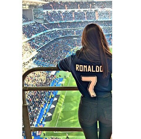 addictcr7's tweet photo. @Cristiano https://t.co/V5SD0hefsN