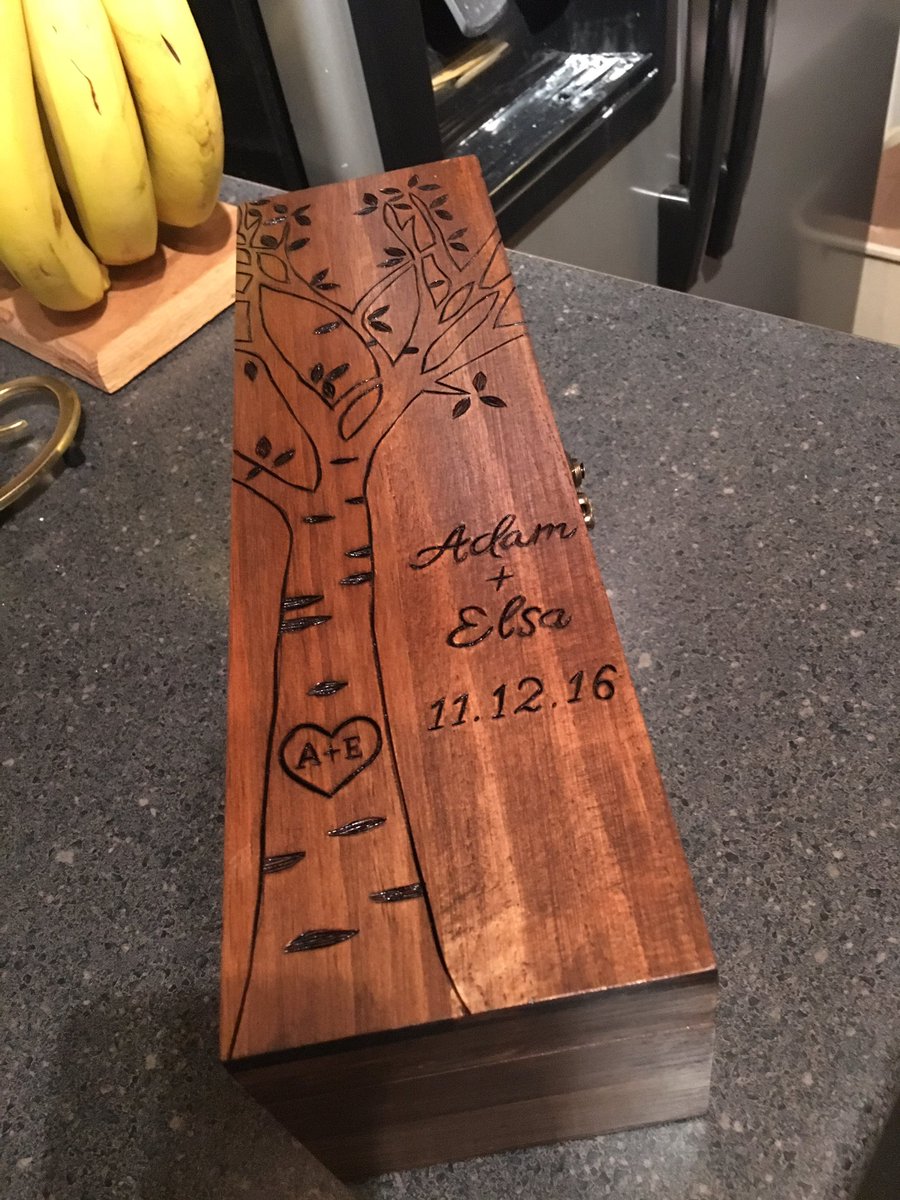 prep2wed's tweet photo. Wine ceremony boxes are a beautiful sentiment. #prep2wed https://t.co/YmBPeCq8fp