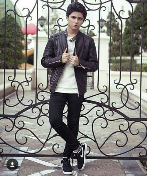 Ini penyemangat sya <a href="/alysyarief/">Aliando Syarief.</a> <a href="/Ali_Prilly_OFC1/">AliandoPrilly Lovers</a> <a href="/AliciousPrince/">ALICIOUS</a> @yuni_HK <a href="/aliandoup2date/">aliando update</a> <a href="/AliciousJambi__/">Aliando Syarief</a>