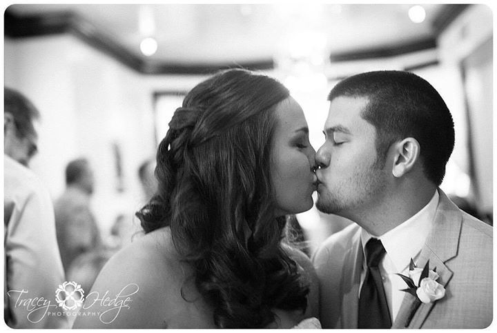 Lauren + Caleb Wedding on the blog! ift.tt/2ffrzBL ift.tt/2eECWH6