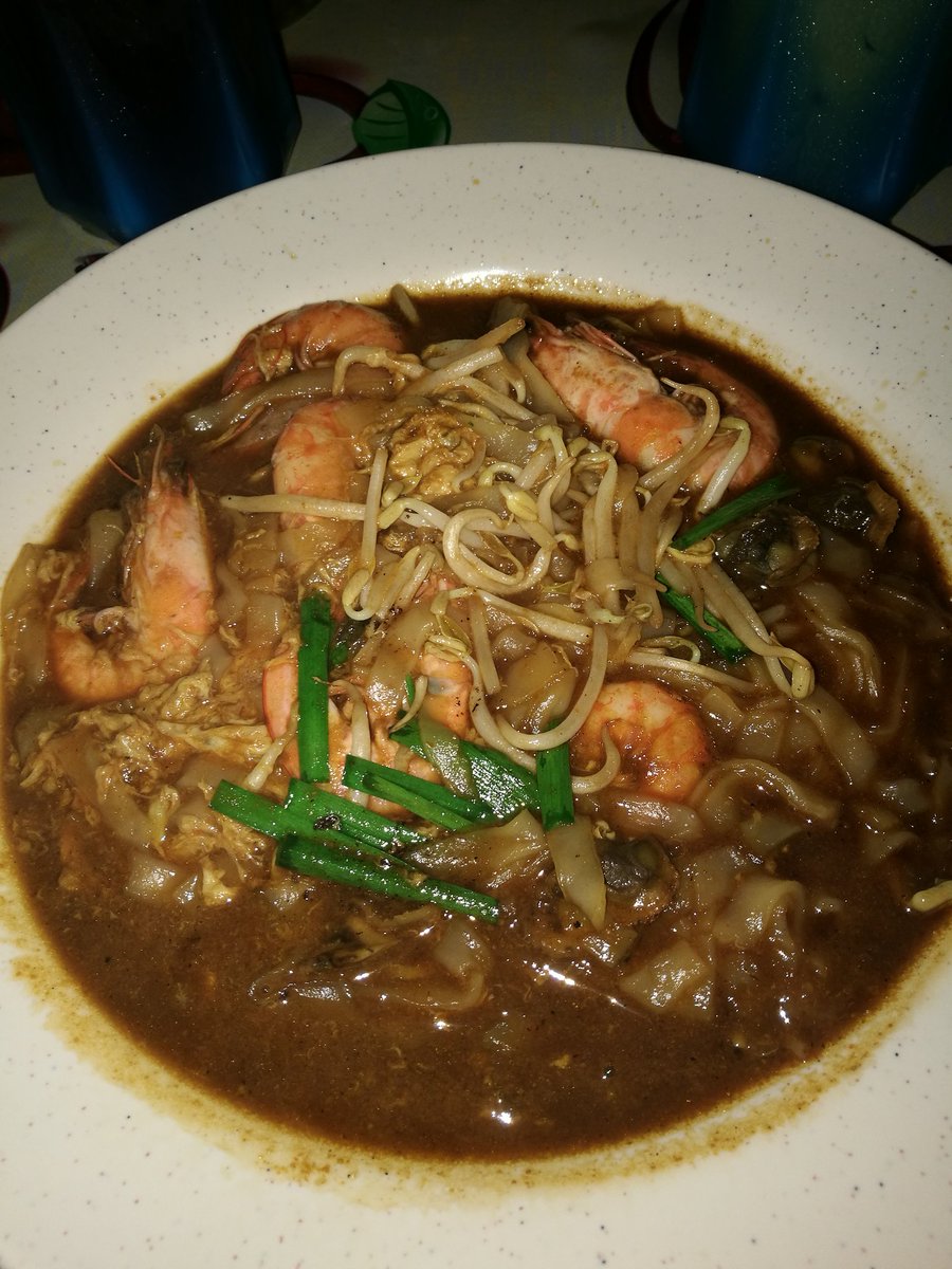 thesepets's tweet image. char koay teow hunter...
masih tercari2 yg mana legend nya...
biasa2...

#FoodPorn
#CharKoayTeow