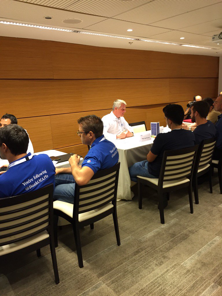 GillMRattray's tweet photo. Meet the mentor underway at #BankOfApis finhackathon @RBSBusiness @ESparkGlobal @clare1208 @ChownSteve #GoDoTelAviv https://t.co/WbjLD6Uy4S
