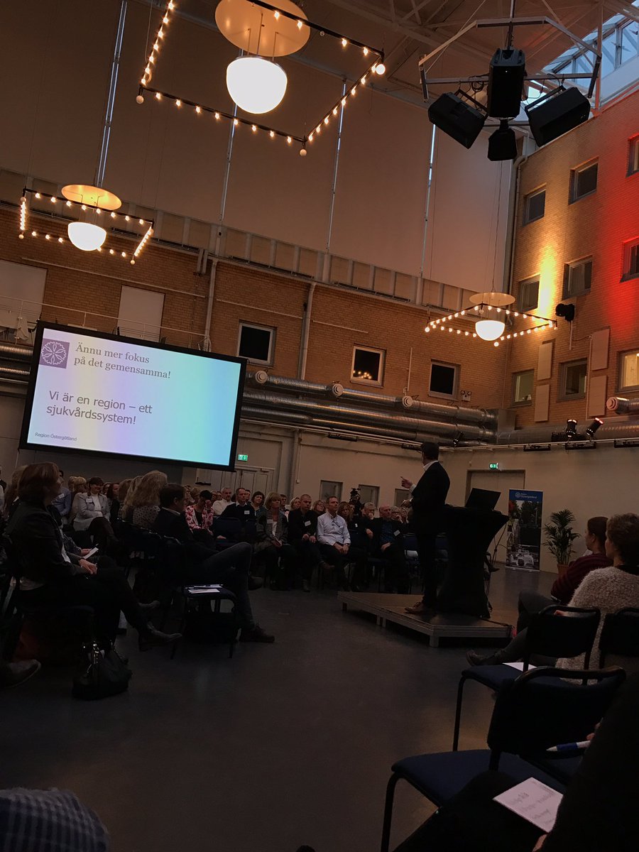 #ledardagen 
RD Mats Uddin pratar om att tänka lite nytt bl.a digitala lösningar. Vi har fantastiska möjligheter. Vi löser det tillsammans