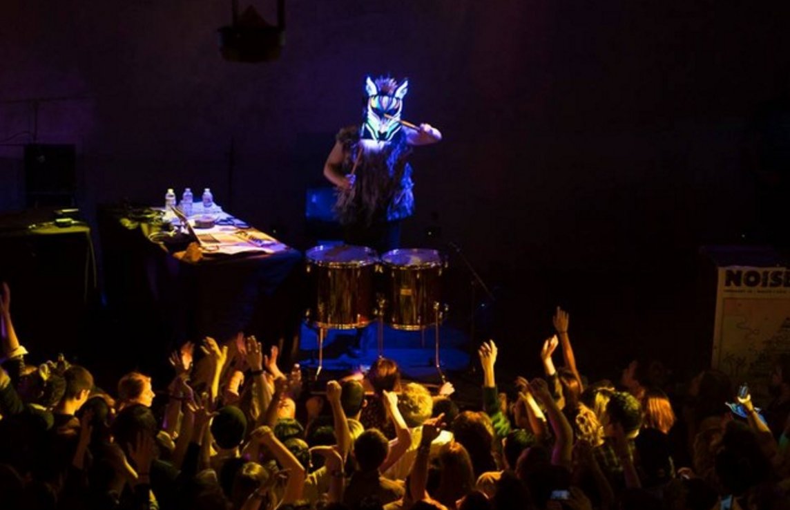 5 performance spots open for <a href="/noisepop/">Noise Pop</a> in SF. Solo artists and full bands from all genres welcome! ow.ly/Z9Pr306cBdr #bands