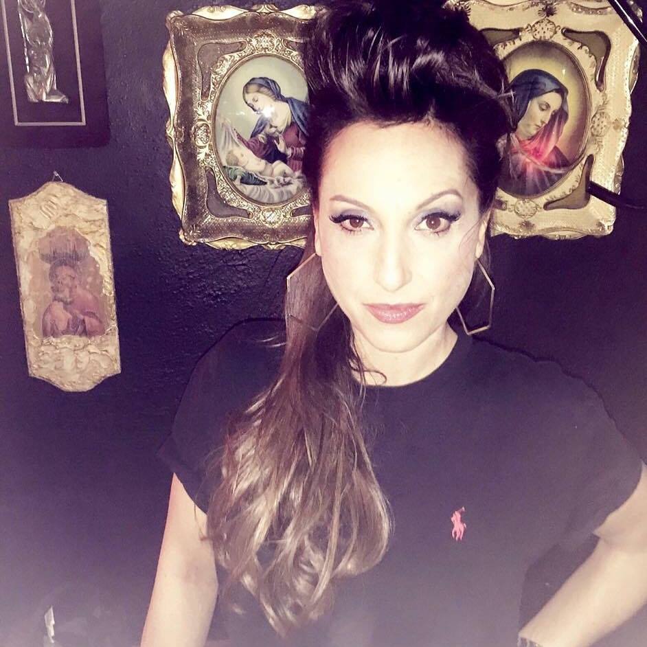 GlamdaParty's tweet photo. Sabato #Glamda al #Quirinetta. Sarà #puroamore.
Con @ladycocodj e tanto altro. Free entry fino alle 0.00 | Info ► https://t.co/LT8RwM9ZQT https://t.co/7OOUO1K4tm