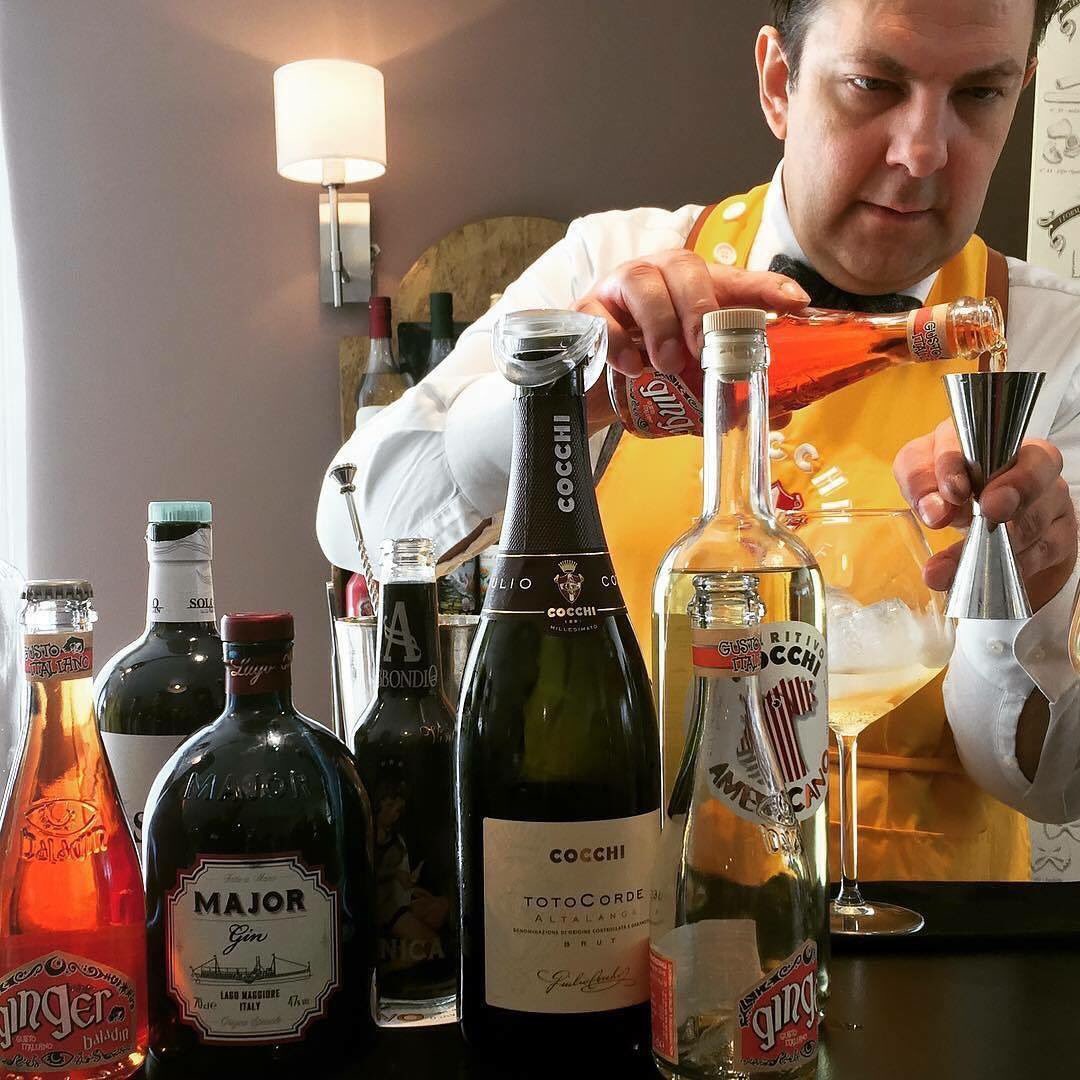 majorginIT's tweet photo. #majorgin #gin #lake #majorlake #major #benbelman #cocchi #baladin @CocchiWinery @BaladinMilano https://t.co/jL7JmrALNR