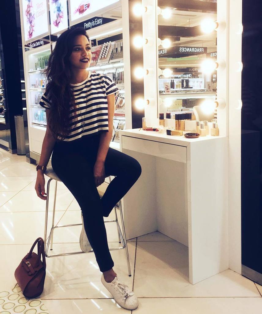 At the Mumbai Duty Free today checking out their #FirstClassBeauty collection! ☺️✨