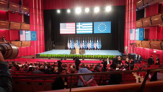 View image on Twitter