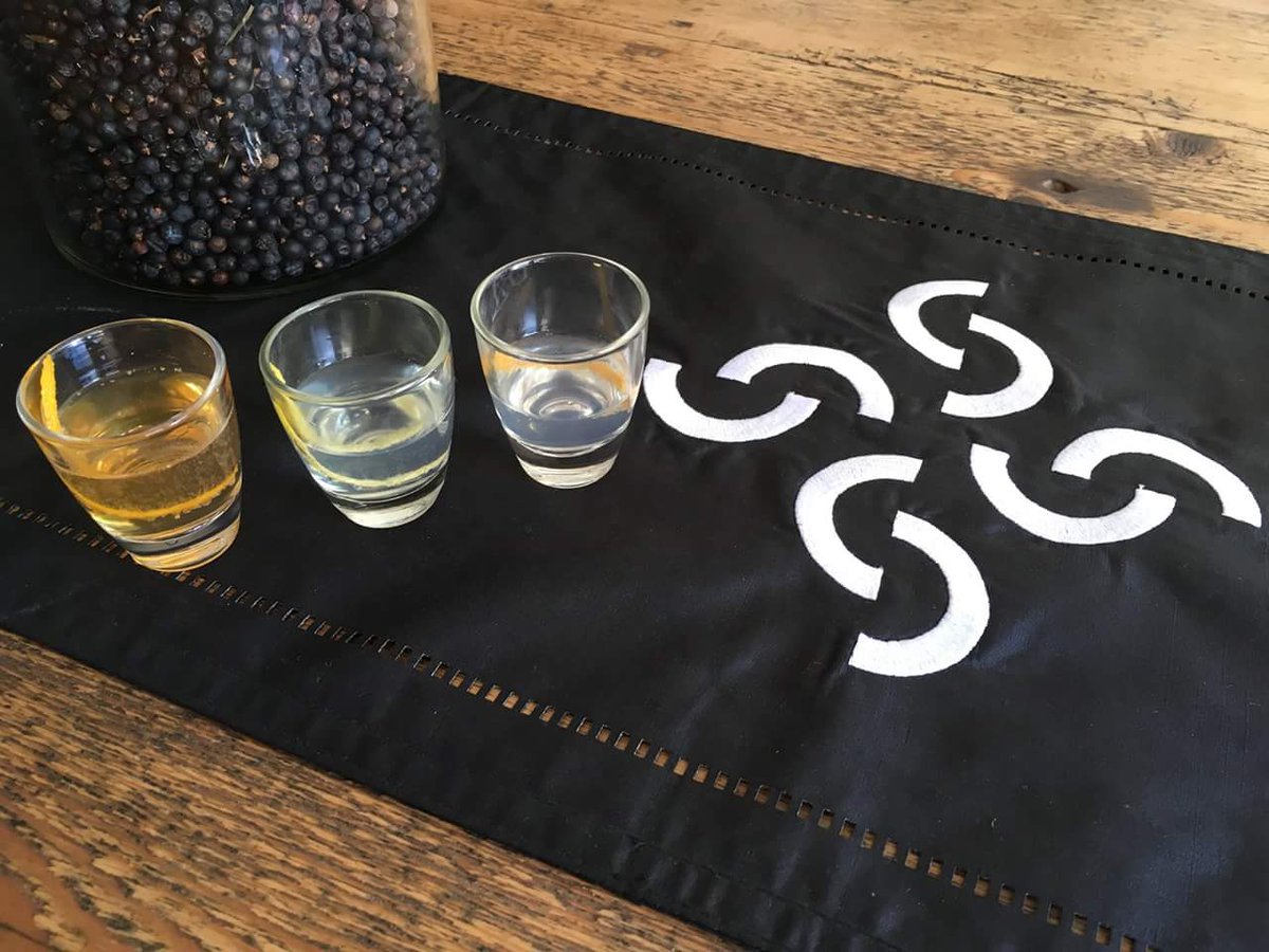 thehazelmarket's tweet photo. 3 Dec #nightmarket at #hazelfoodmarket 5-9pm. Awesome evening with @Inverroche gin, craft beer and wine. @Fresh_Markets @PretoriaBuzz https://t.co/YfovEBvmLI