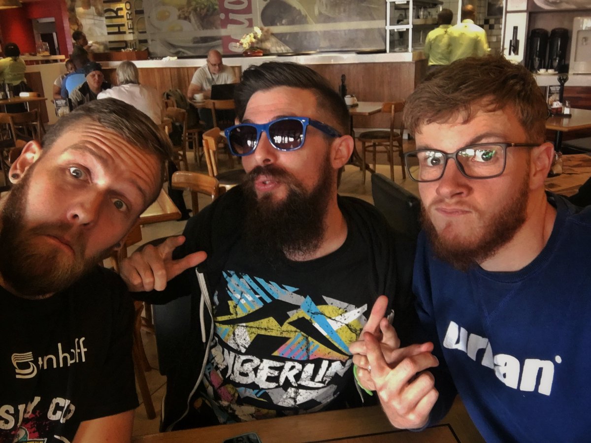 fwbeards's tweet image. Big meeting this morning!! Watch out big things are going to happen!! #fwbeards #beardcare #beardoil #friendswithbeards