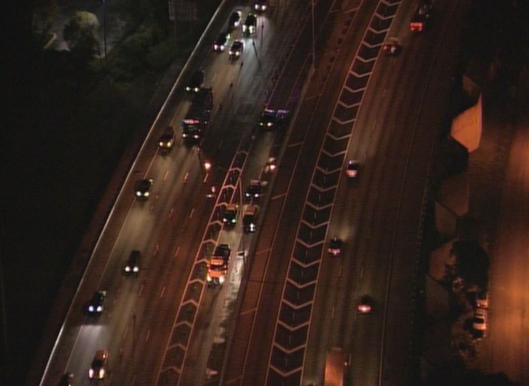 Sky 10 over the scene of a Fatal Accident on I-95 SB express approaching Golden Glades #trafficalert https://t.co/Z4hDy2DOBI