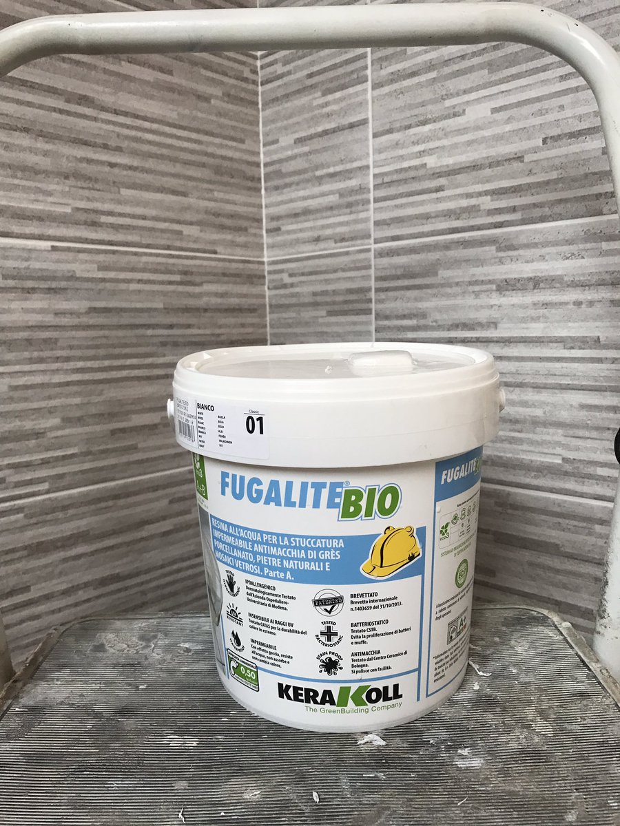 gtaylortiling's tweet image. Struggling with perfect grout joints the new Bio silky smooth = perfect joints every time 👌@KerakollUK @Chris_Kerakoll #perfect