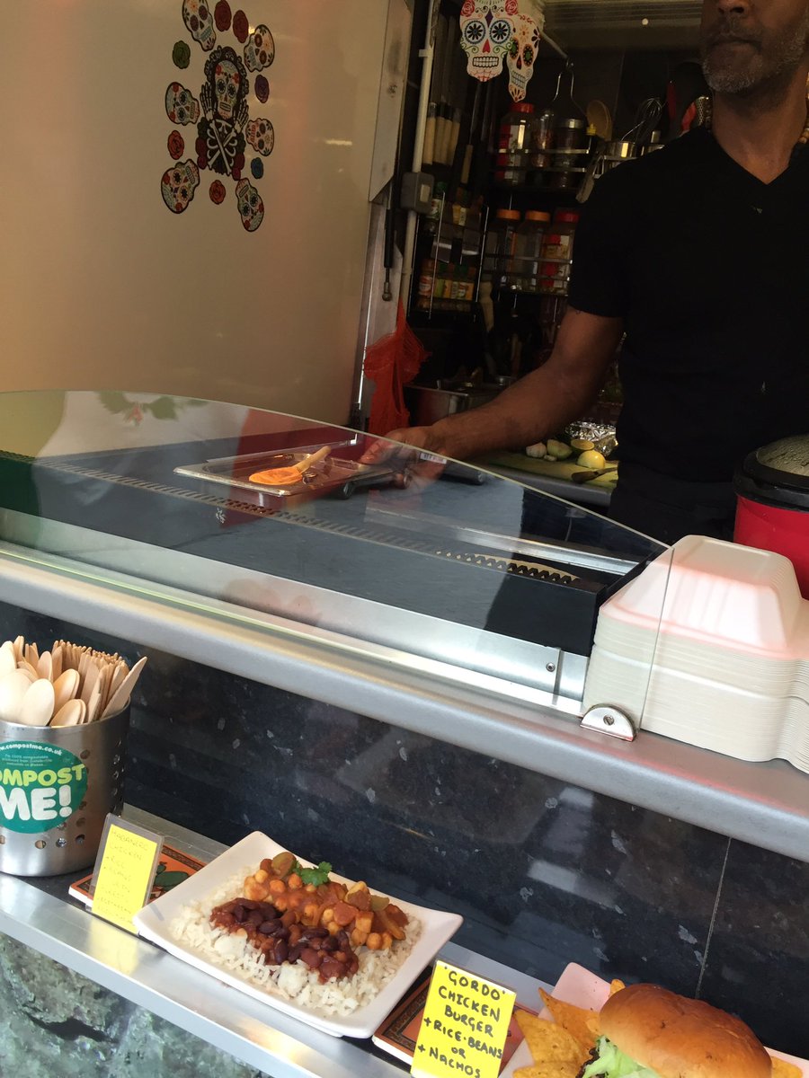 MusicJasonJames's tweet photo. @PequenaCocina   N#1 Burrito en Se London ! https://t.co/i411CQrOTo