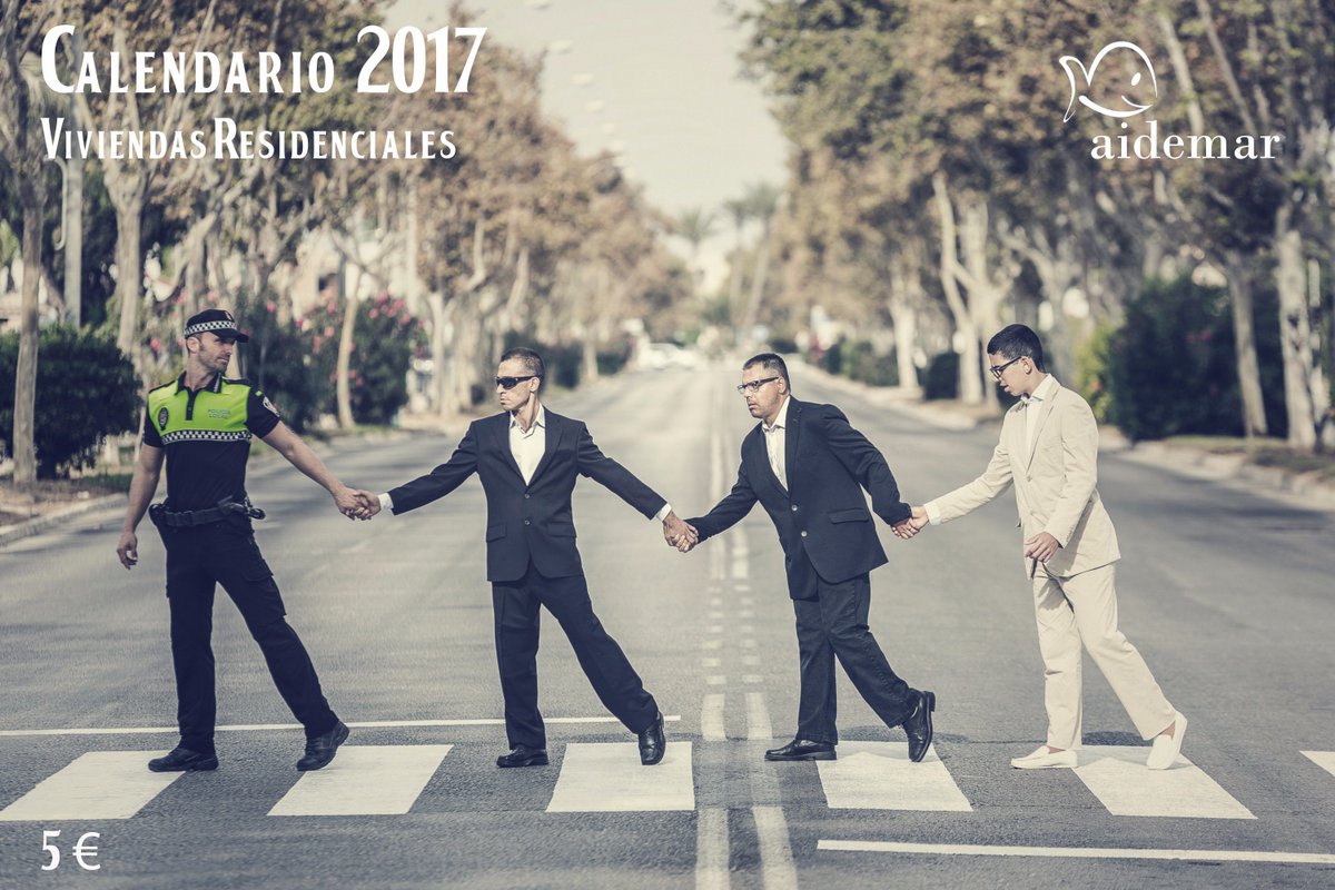 Asoc_Aidemar's tweet photo. Ya tenemos  #CalendarioAidemar2017, este año con la @policialocalsanjavier y nuestros chicos de las Vdas. Residenciales. Presentación 18 nov https://t.co/4RAmH09su3