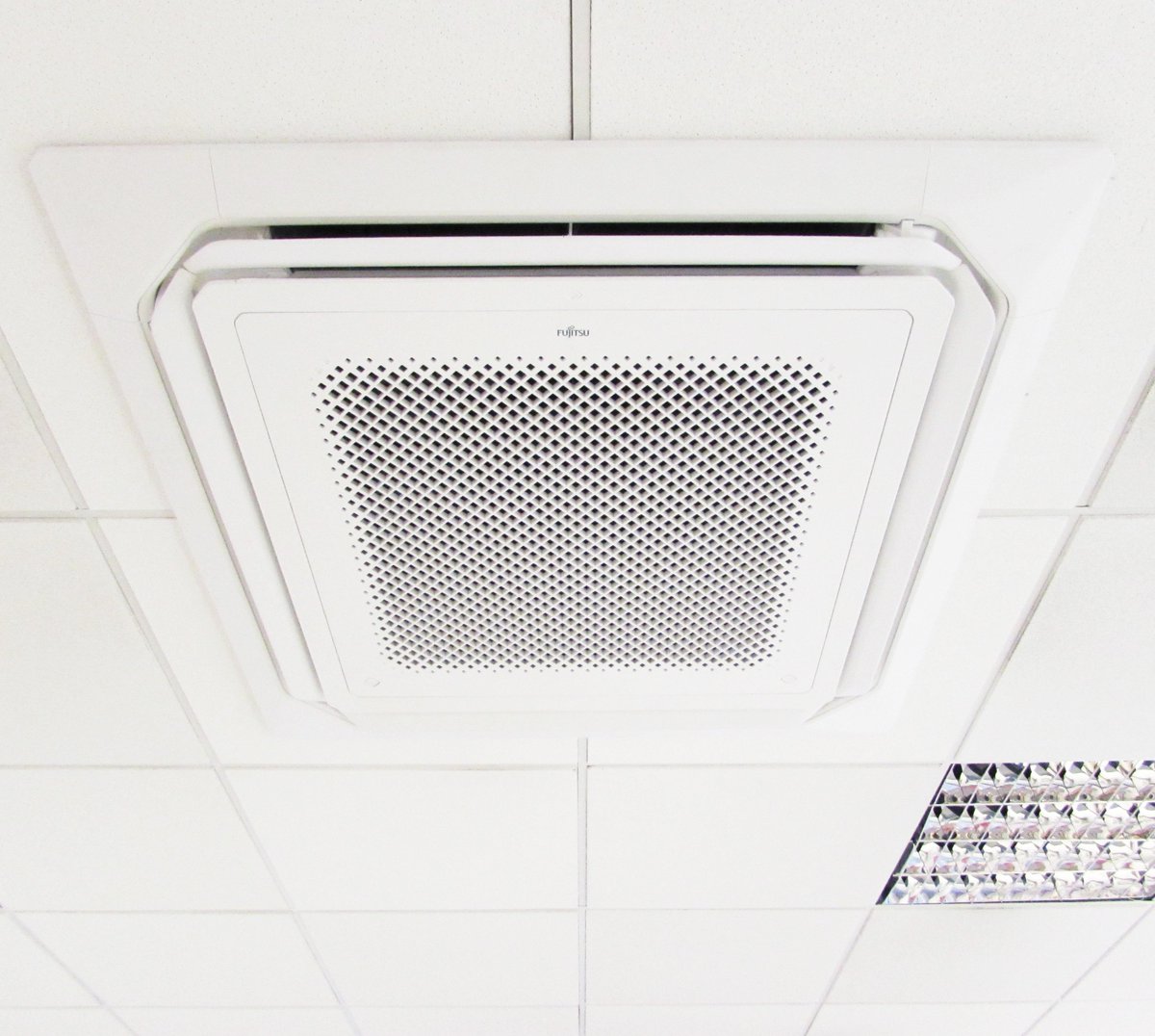 fujitsu_ac's tweet image. Our New Circular Flow Cassettes installed in @fujitsu_ac offices!! What do you think?