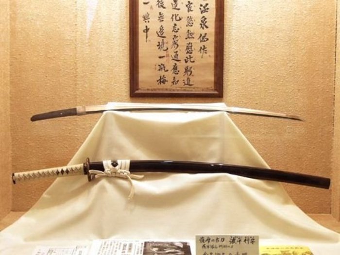日本刀 Love 鬼神大王波平行安 波平行安が鍛えた伝説の刀であまりの出来の良さから 鬼 が刀を鍛えたのではないかと言われる 鍛冶師でなく 鬼が口から火を噴き手で鉄を飴のように扱いながら一心不乱に刀を鍛えていたという T Co Qo30vqielr 日本刀 Love 鬼神大王波平行安 波平行安が鍛えた伝説の刀であまりの出来の良さから 鬼 が刀を鍛えたのではないかと言われる 鍛冶師でなく 鬼が口から火を噴き手で鉄を飴のように扱いながら一心不乱に刀を鍛えていたという T Co Qo30vqielr