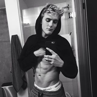 Timrpgdigsc's tweet image. Laquelle en pp ?