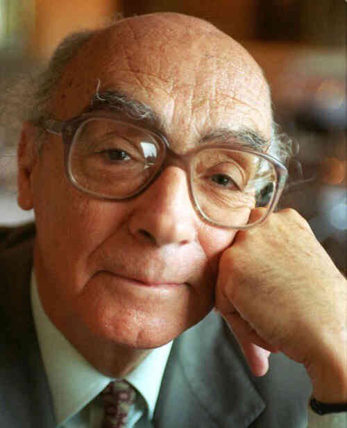 LetrasBreves's tweet photo. "Dentro de nosotros existe algo que no tiene nombre y eso es lo que realmente somos."

José Saramago.

Cumpleaños 94. https://t.co/0rhI8h8PvT