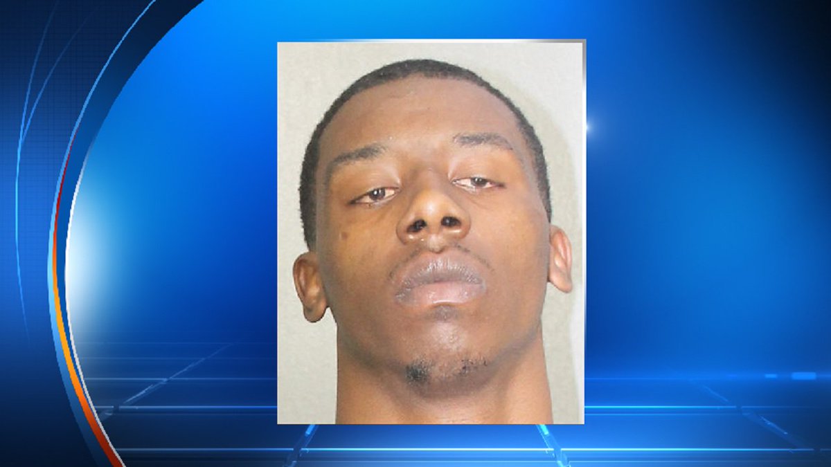 ARRESTED AGAIN: A man whose 60-year sentence was suspended is facing new charges.  bit.ly/2eZURU8?utm_me… https://t.co/JACHxwDYEv