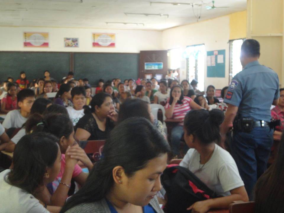 ps07_cocpo's tweet photo. Illegal Drug Awareness Symposium participated by students, parents and teachers of San Simon National High School. #DoubleBarrelAlpha https://t.co/QEj0WevvhX
