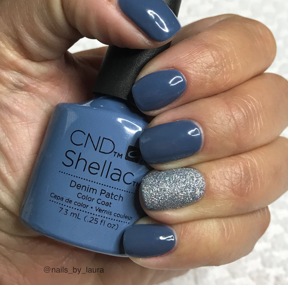 nailsbylaura's tweet photo. "Demin Patch" 💙 by@cndword @cndcanada
#cndworld #cndcanada #mtlnails #nailsbylauranaps https://t.co/31hyUOrq62