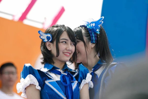 Mereka ngomongin apa ya,hmm ada yg tau gak? <a href="/SinkaJ_JKT48/">Sinka Juliani</a> @Yona_JKT48 cc <a href="/SinkaJiDOL/">Sinkadorable</a>