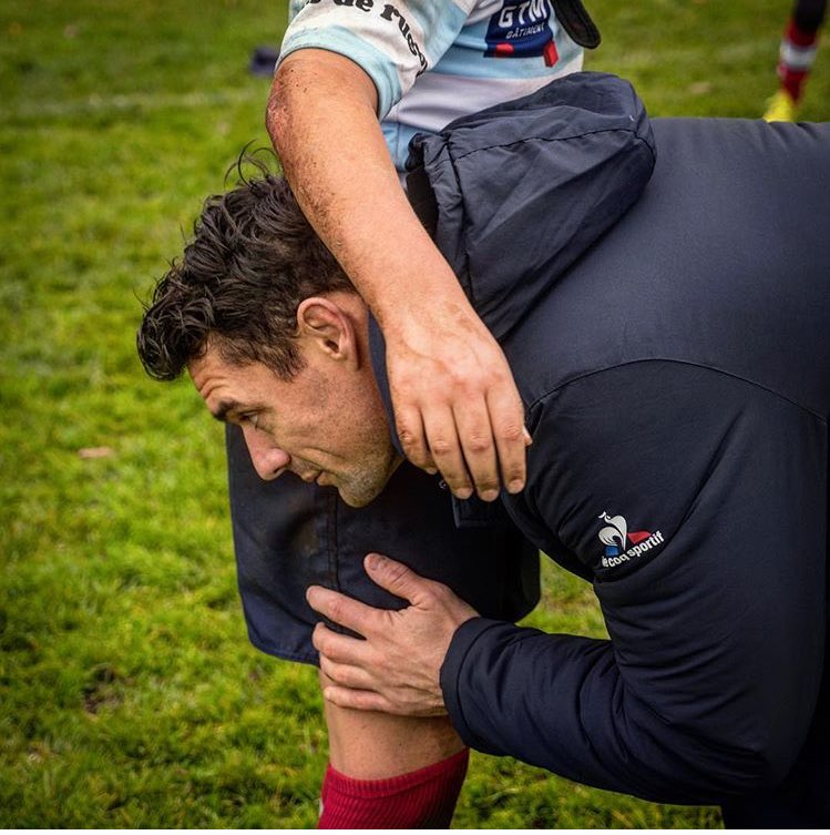 DanCarter's tweet photo. And when you can't speak the language you just show them #commeça https://t.co/wg1GVYJb9O