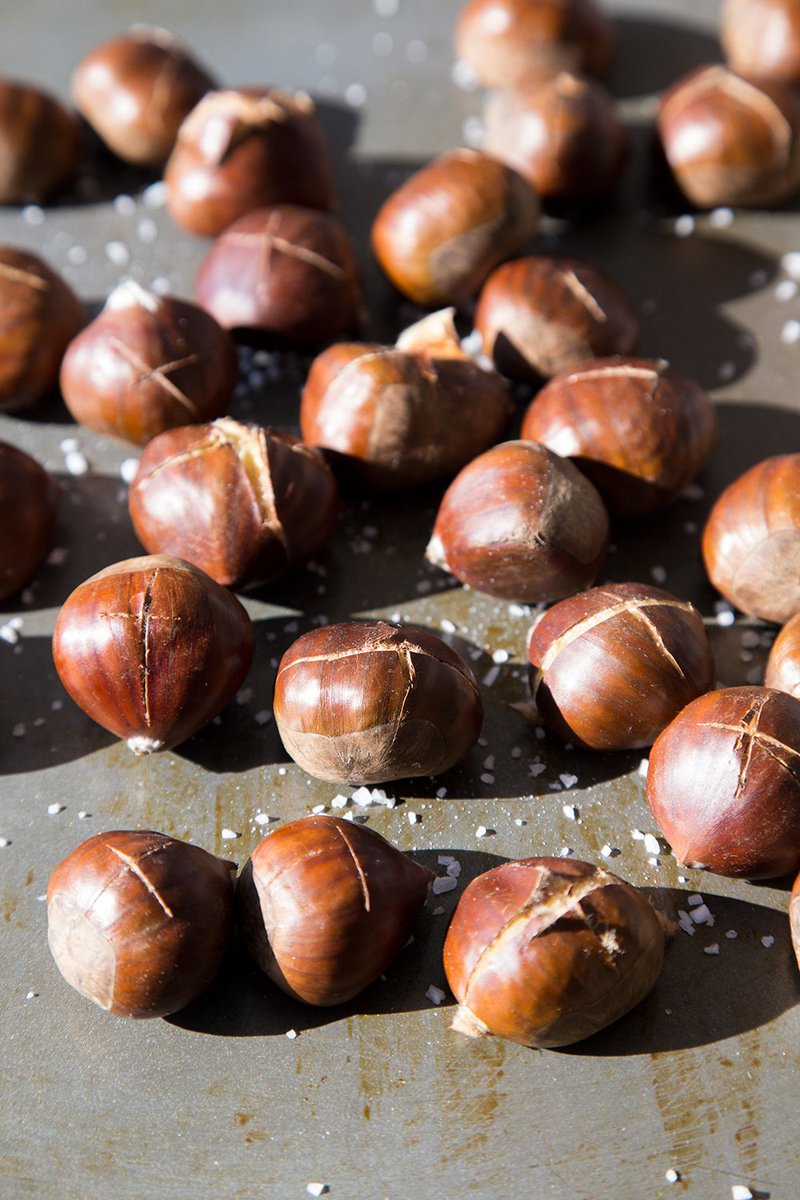 PimentoPiriPiri's tweet photo. It's #chestnut season! Get them fresh at your local grocer. Recipe on my blog https://t.co/72laQevAnb or in my @whitecapbooks cookbook https://t.co/dub1BU5eNE