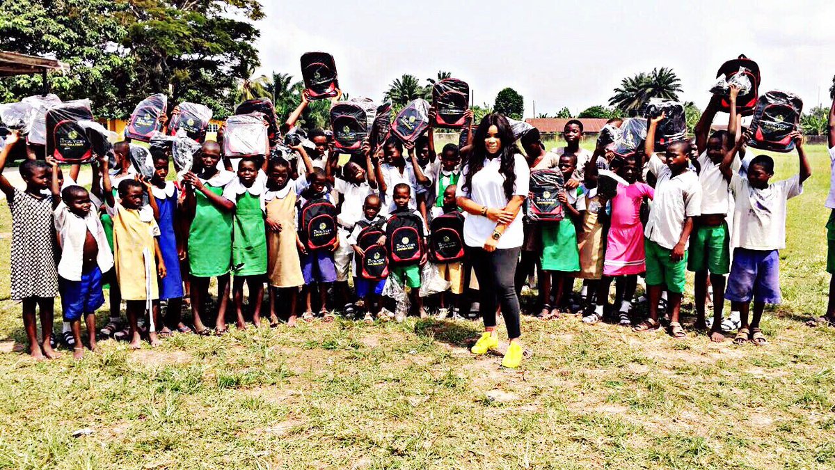 is_salsu's tweet image. So happy to do this, we have to create an impact and make a difference in our society. 200 students got school supplies today ☺️