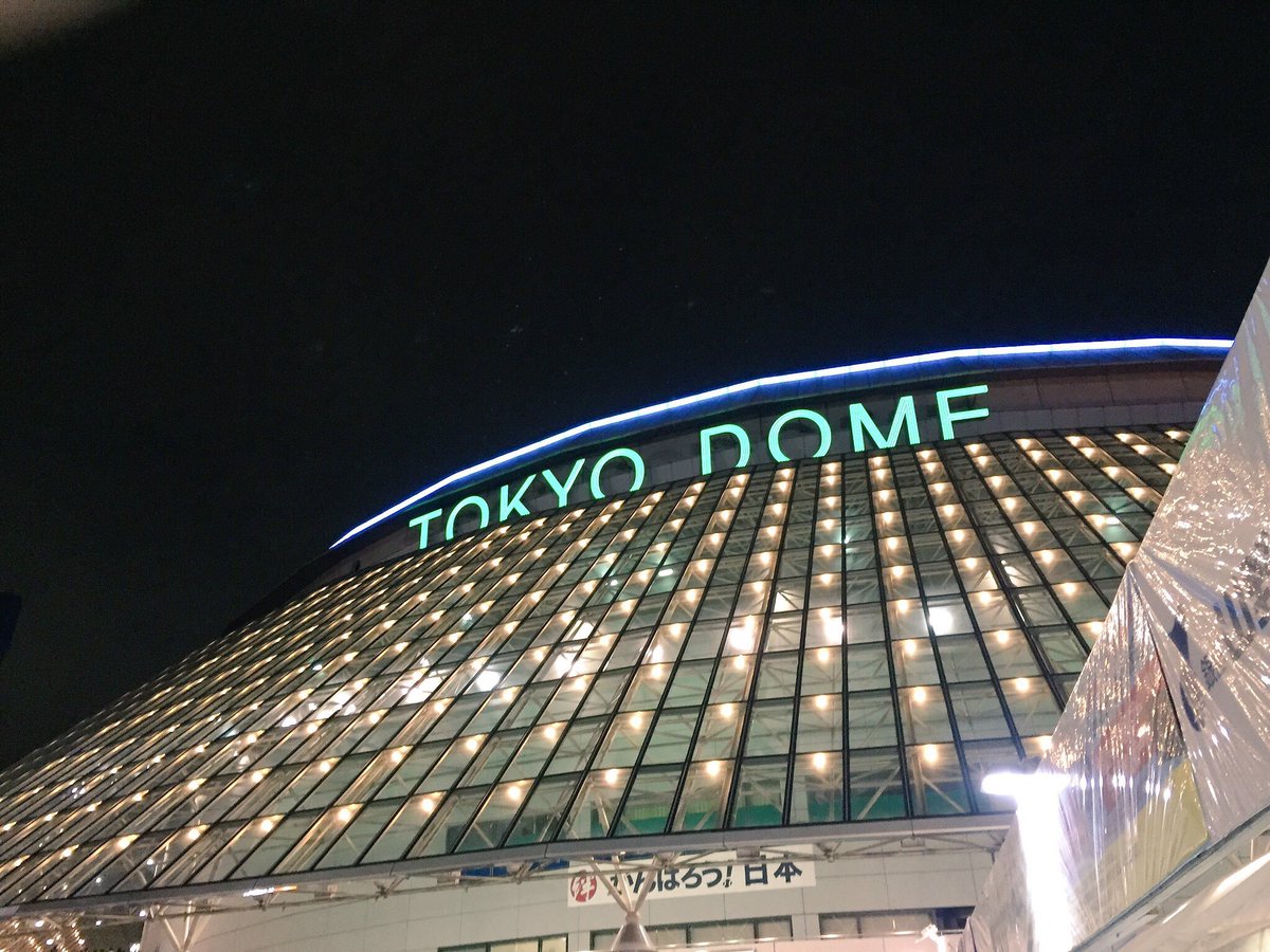 DaikiAAA1121's tweet photo. 〜👑AAA SPECIAL LIVE 2016
                        FANTASTIC OVER👑〜
ちょー楽しかった！
全てが最高でした…😆
直也くん、秀太の言葉が…
感動した…泣けた…😭😭
#AAA 
#FANTASTICOVER https://t.co/1LrsQwNNjH