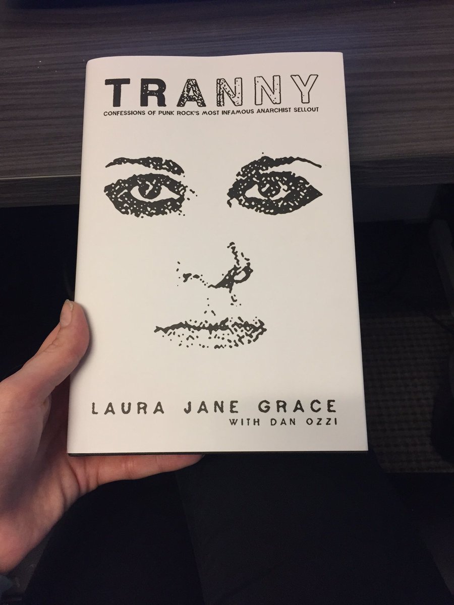 Cindyfloatson's tweet photo. When Brooklyn punks in slashed leather come together in harmony #love #laurajanegrace #acceptanceispower https://t.co/cRXn1EeiJz