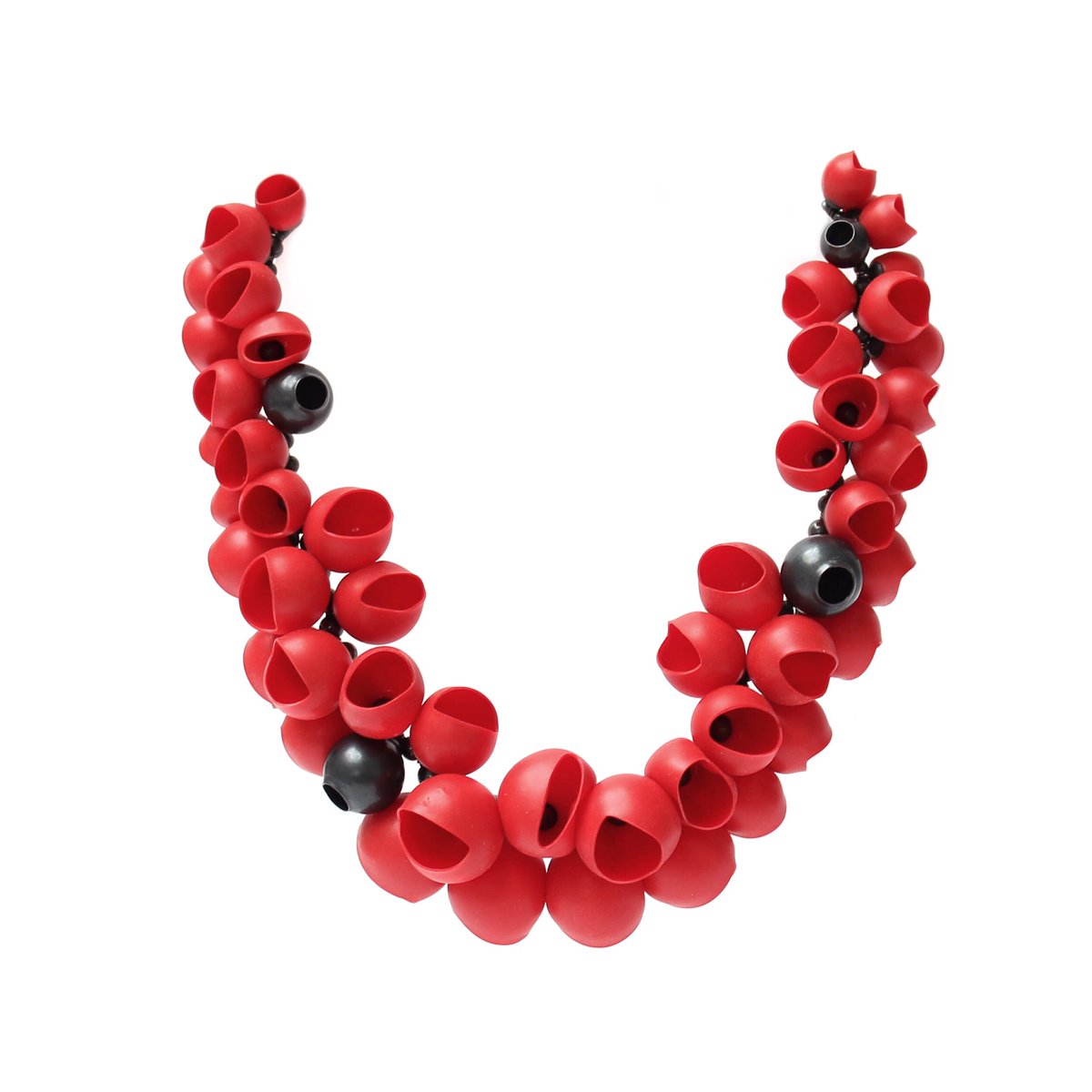 New red pieces available at <a href="/DazzleJewellery/">Dazzle Exhibitions</a> at <a href="/OxoTowerWharf/">Oxo Tower Wharf</a> the perfect colour for the coming festive season! #dazzlelondon