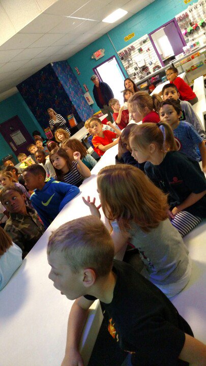 McLeans2ndGrade's tweet photo. Ready to learn about sound and acoustics! #unitedskates #skatingsoon #sorrybuddyTrumpsnothere https://t.co/AT5Hit26qT