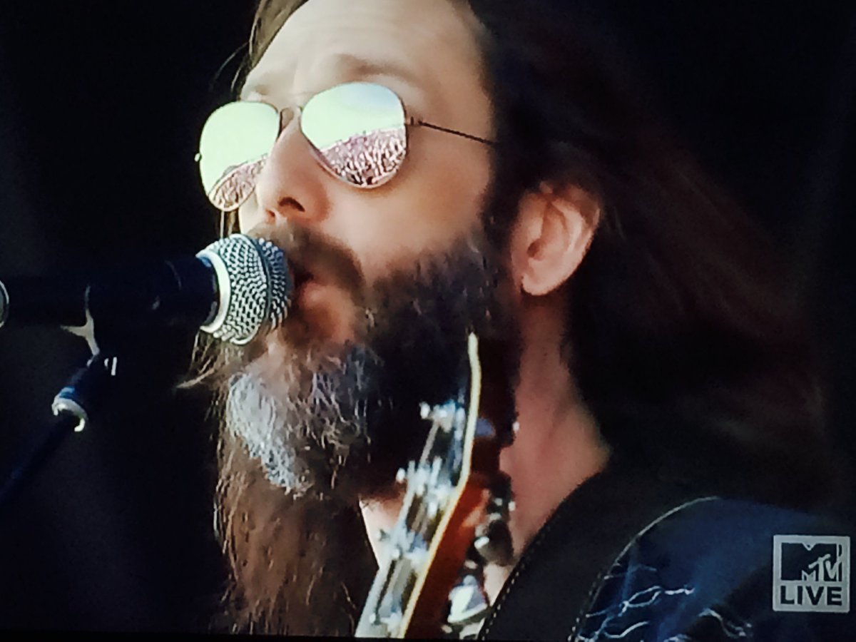 PhishNQuips's tweet photo. @nugsnet on @MTV_Live #livestash last night from @locknfestival with @TheCRB was amazing. #ChrisRobinson https://t.co/Vq0oB33sZZ