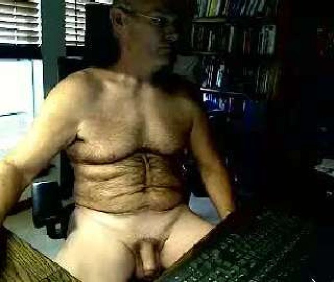 chops633 online on cam CamFizz Enjoy the #fuck #show https://t.co/clS3nJRdW2 https://t.co/MjZu8jyB1t
