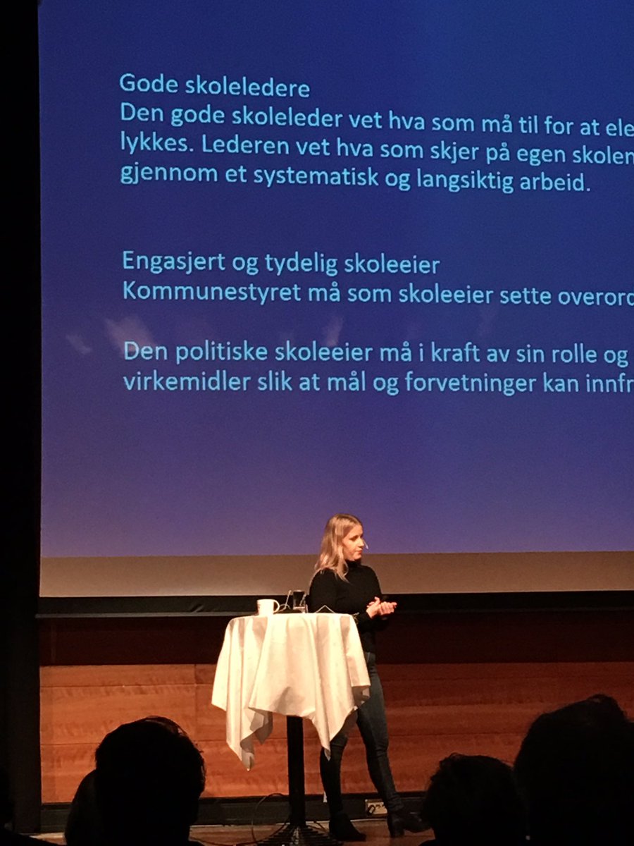 Fantastisk gøy å høre entusiastiske Sylvia fra @Elevorg  snakke til ('lære opp') 250 skoleledere og skoleeier om #skolenidigitalutvikling