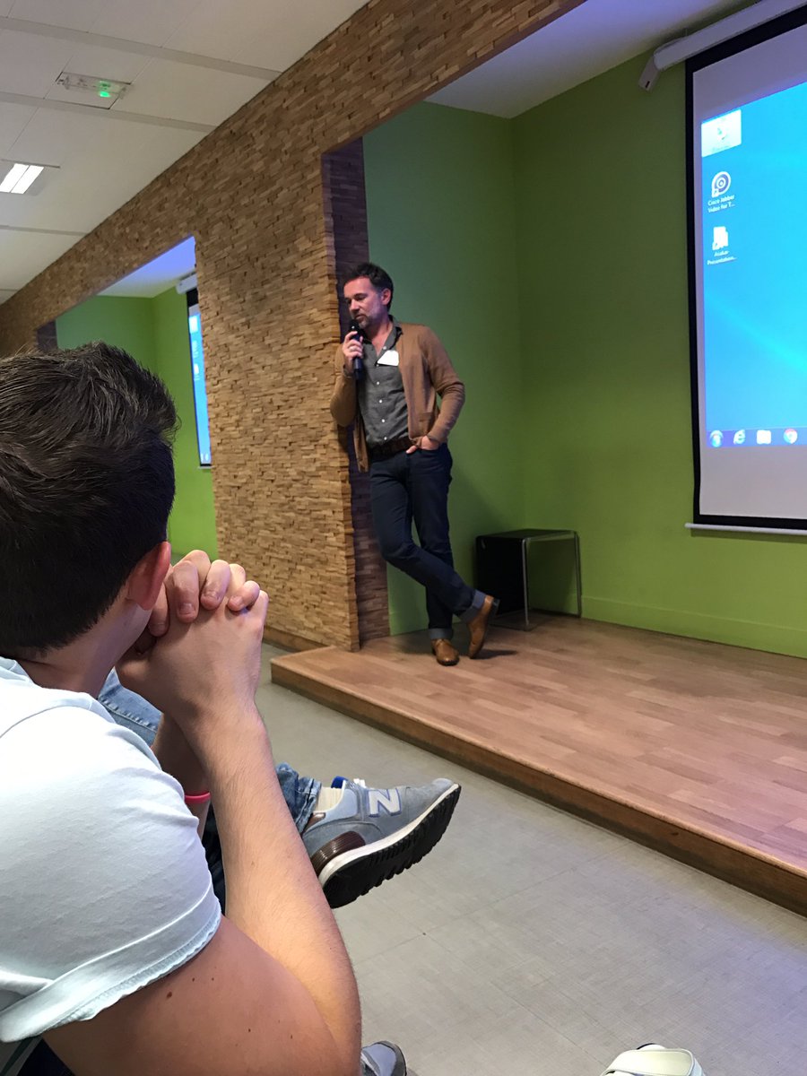 cg97122's tweet image. Quelques mots d&apos; Olivier Mathiot
PDG de PriceMinister #learnassembly