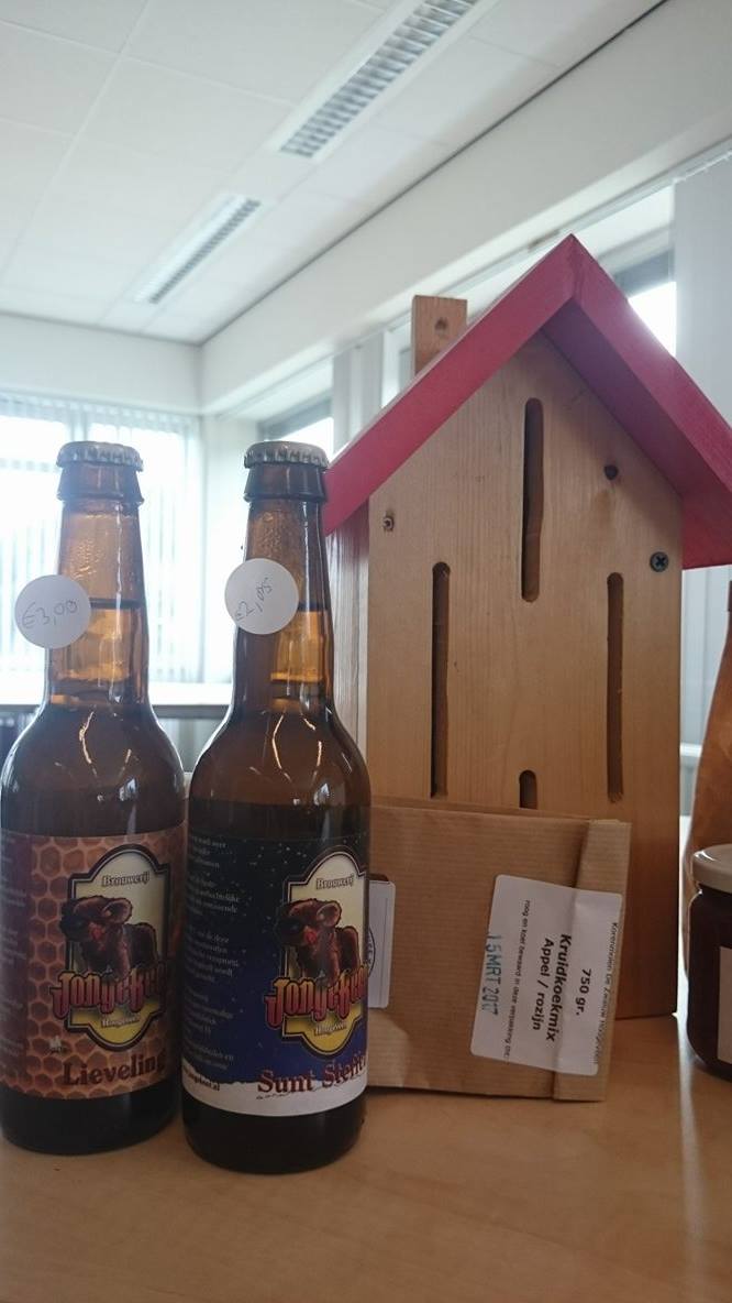 #kerstpakketten #Hoogeveen #drenthe 
lokalewaardering.nl/lokale-kerstpa…