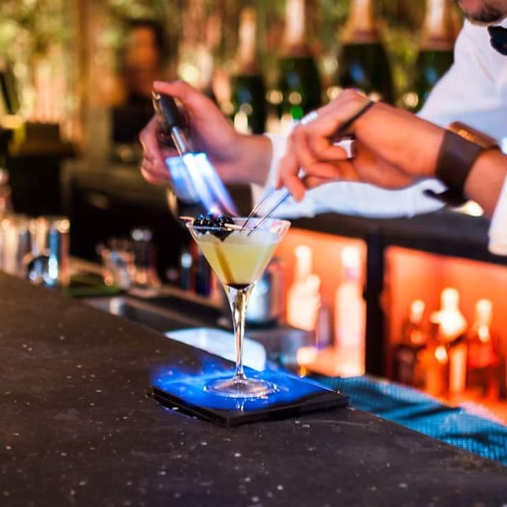 SPICY RECORDS PARTY.
#Marrakech #soirée #meilleurplaylists #année80_90 #sortiràmarrakech #music #dj #cocktails