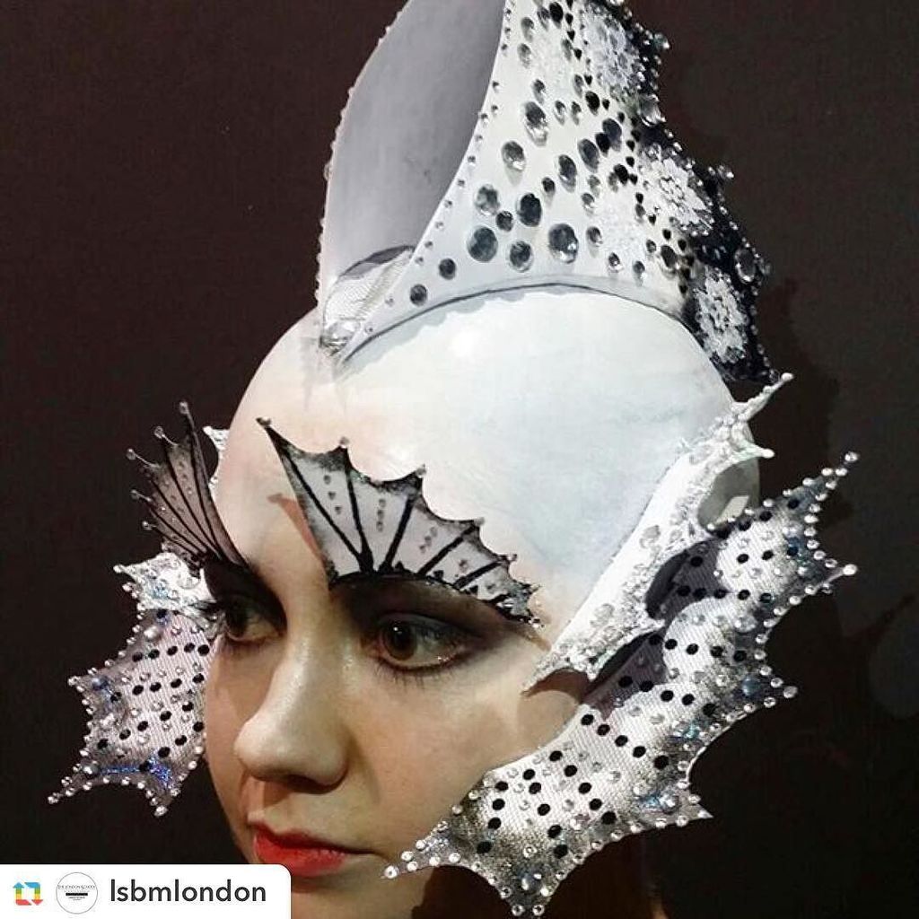 MASAEducation's tweet image. Lovely creative bald caps from @lsbmlondon! #MASA #London #LSBM