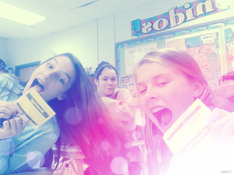 #onerevolution #nametagsrevolution <a href="/One_Revolution/">One Revolution</a> Hopkinton Middle school! #Pixect