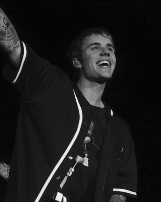 jdbtwerks's tweet photo. MY FEELS OMG 
#stillkidrauhl https://t.co/stWIlm9VMe
