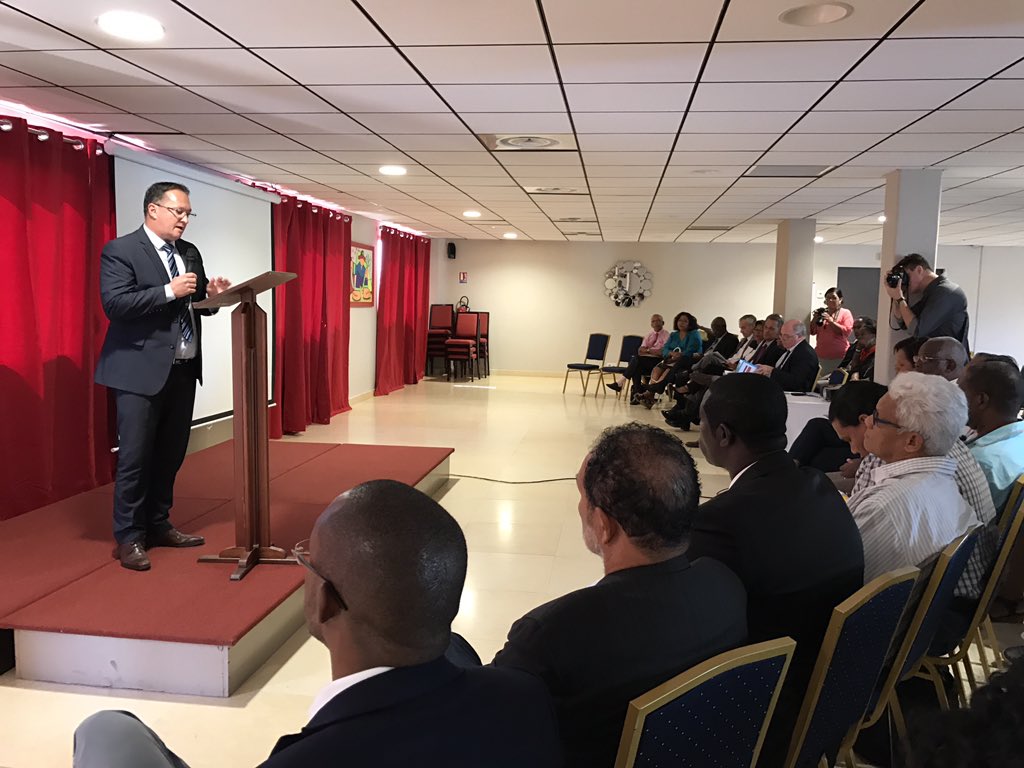 am_guyane's tweet photo. @DavidRichGuyane Pdt de l'AM #guyane ouvre le Congrès en présence @CTdeGuyane @PrefGuyane973 @GeorgesPatient @GabrielServille @l_amf https://t.co/OzU2XZxFCr